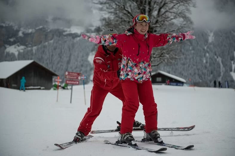 csm_swiss-ski-experience-bodmi-arena-beginners-course-4_e77f9fe009